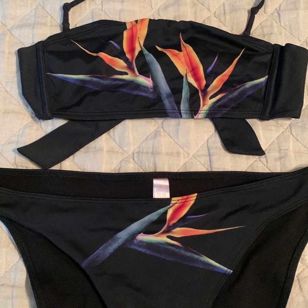 Birds of paradise bandeau bikini w/ halter strap, XS top, M bottom